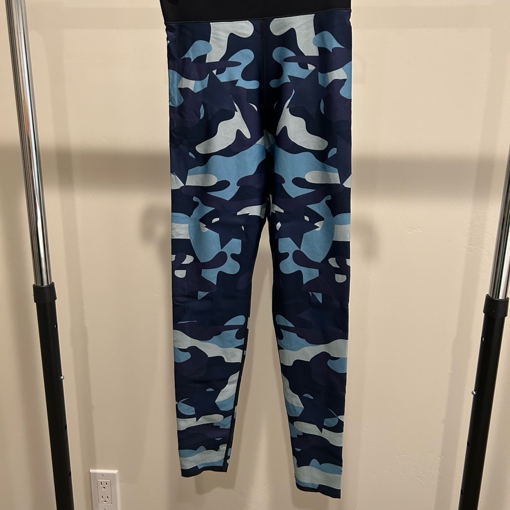 Ultracore blue camouflage leggings